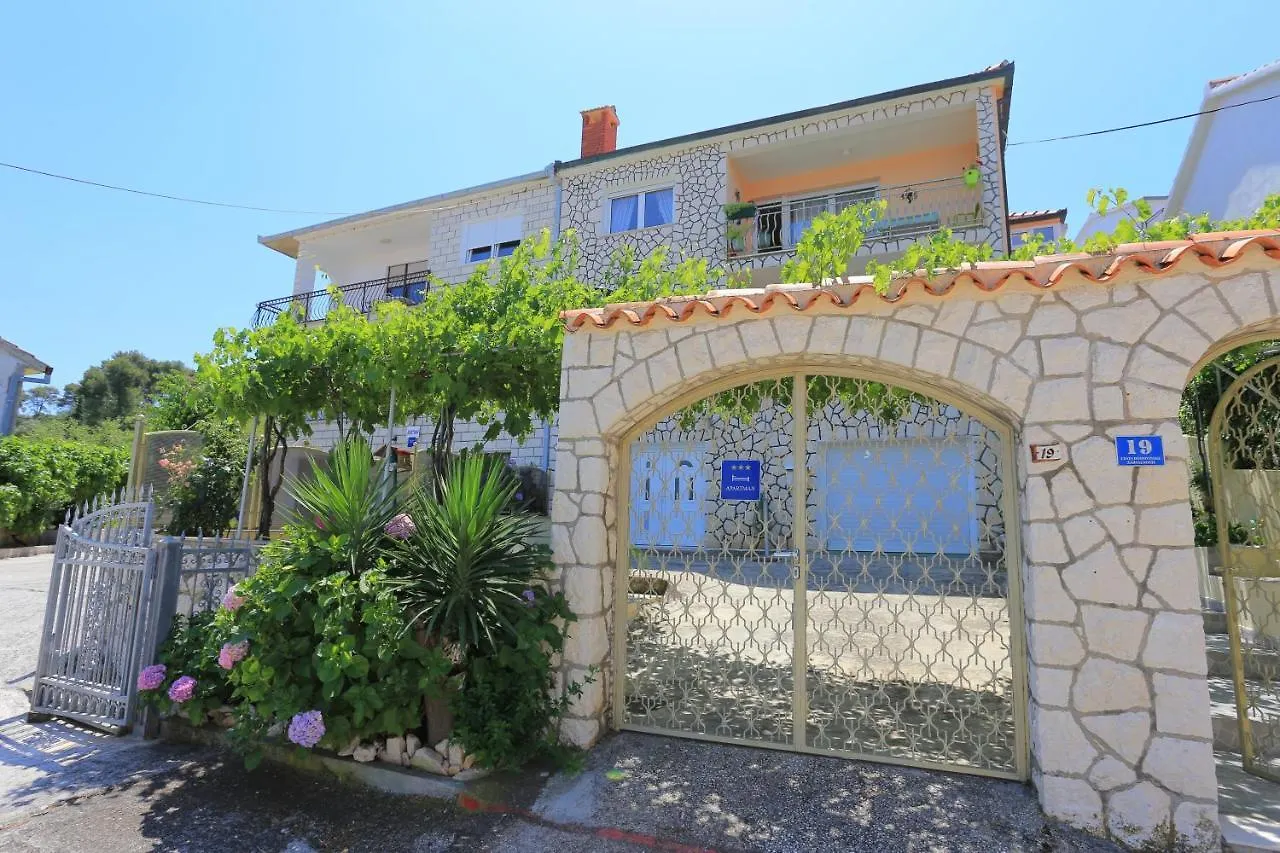 Apartments By The Sea Arbanija, Ciovo - 18661 Trogir